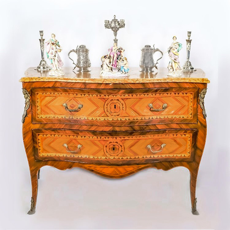 Asta a Tempo - Antiquariato proveniente da Villa all'Olgiata e Collezioni private.